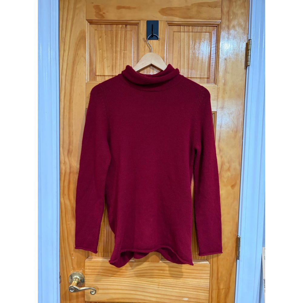 TSE Red Wool Cashmere Turtleneck Sweater M Sculptural Textured Back Minimalist